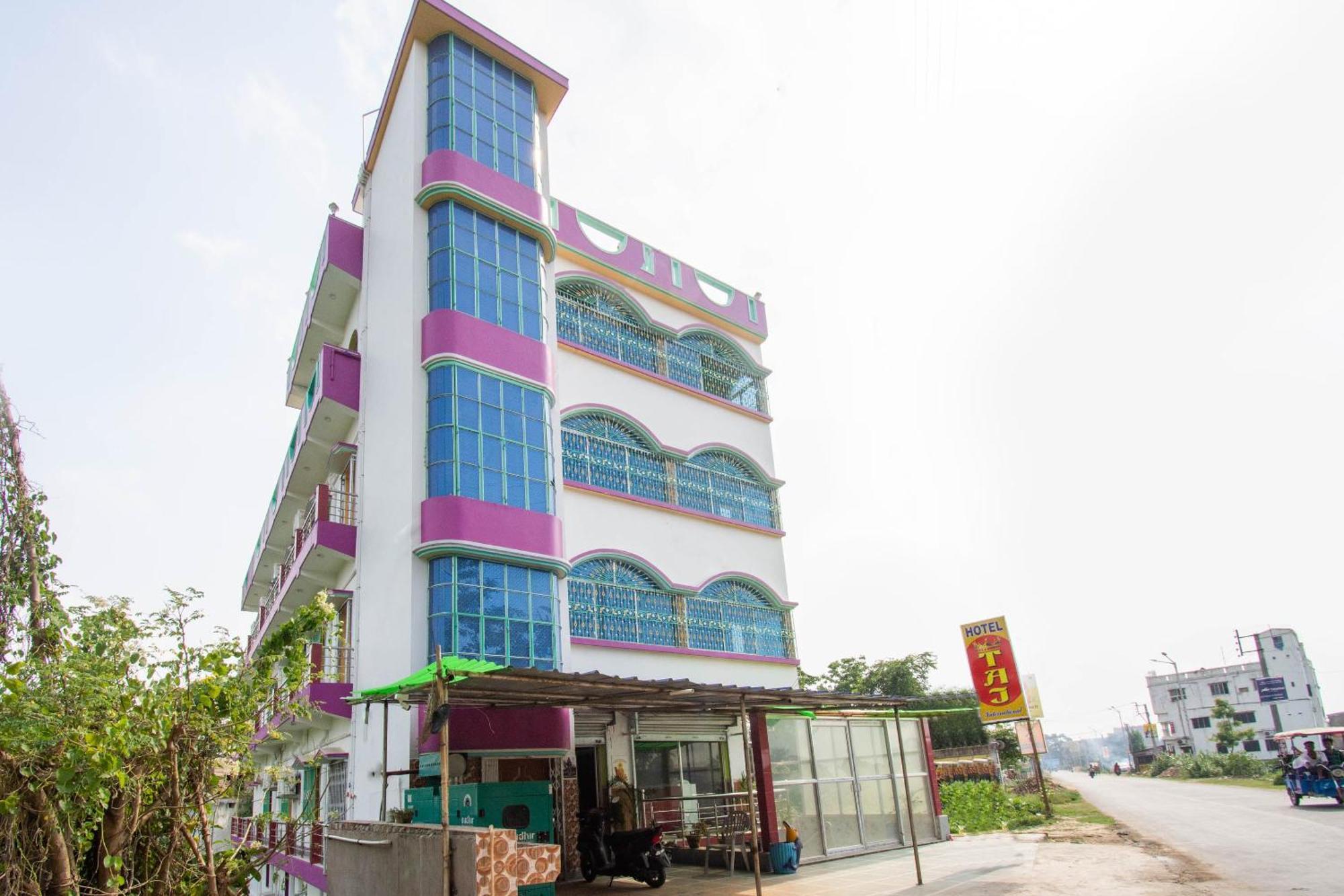 Hotel O Taj International Baharampur Екстериор снимка